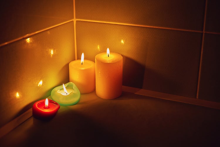 4-meditative-candles